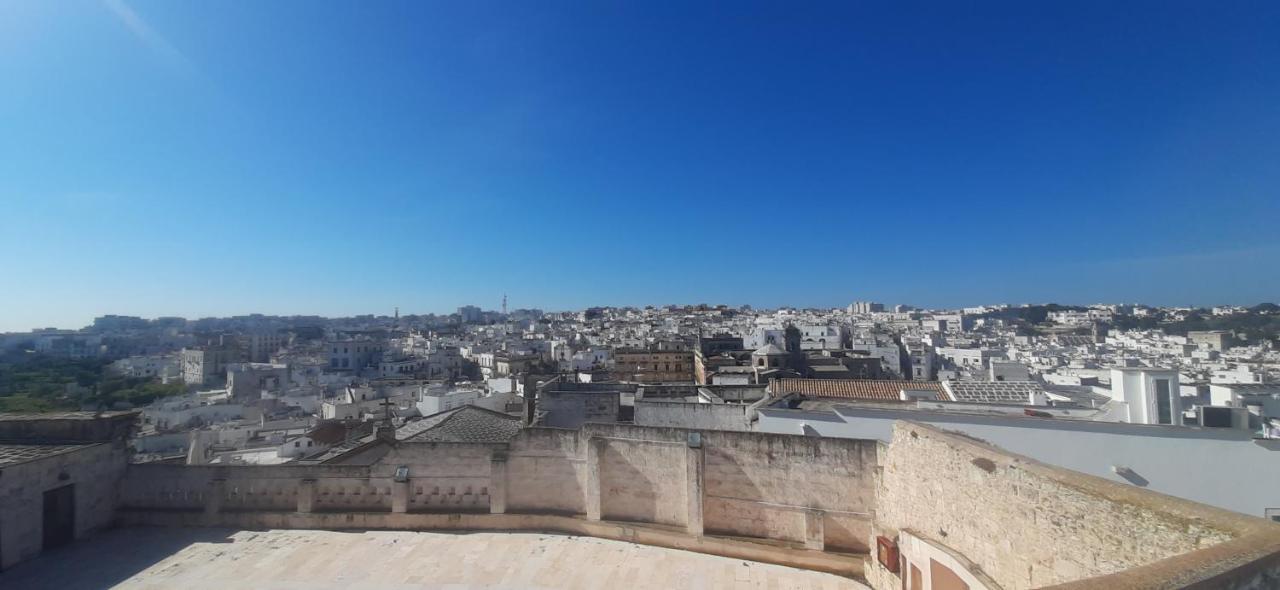 Dimora Lavinia Casa Vacanze Centro Storico Ostuni Exterior foto
