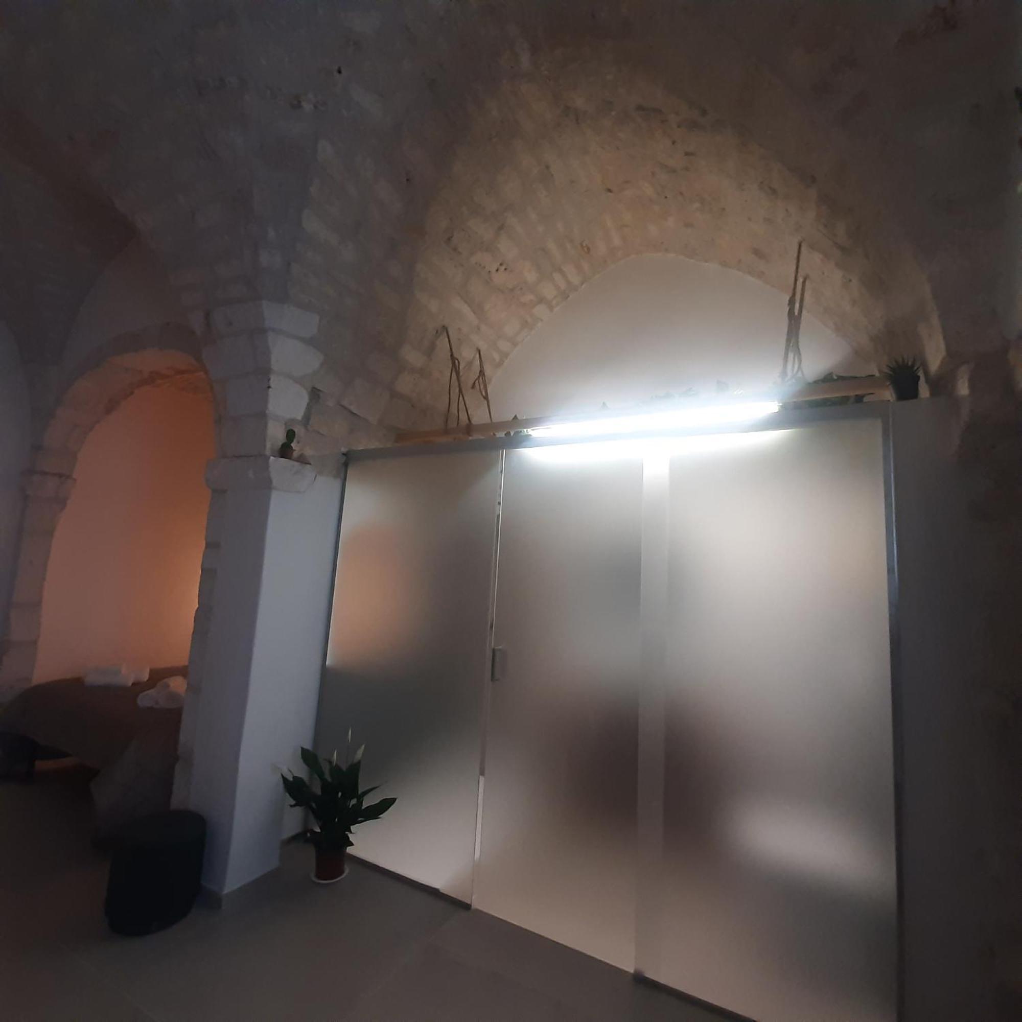 Dimora Lavinia Casa Vacanze Centro Storico Ostuni Exterior foto