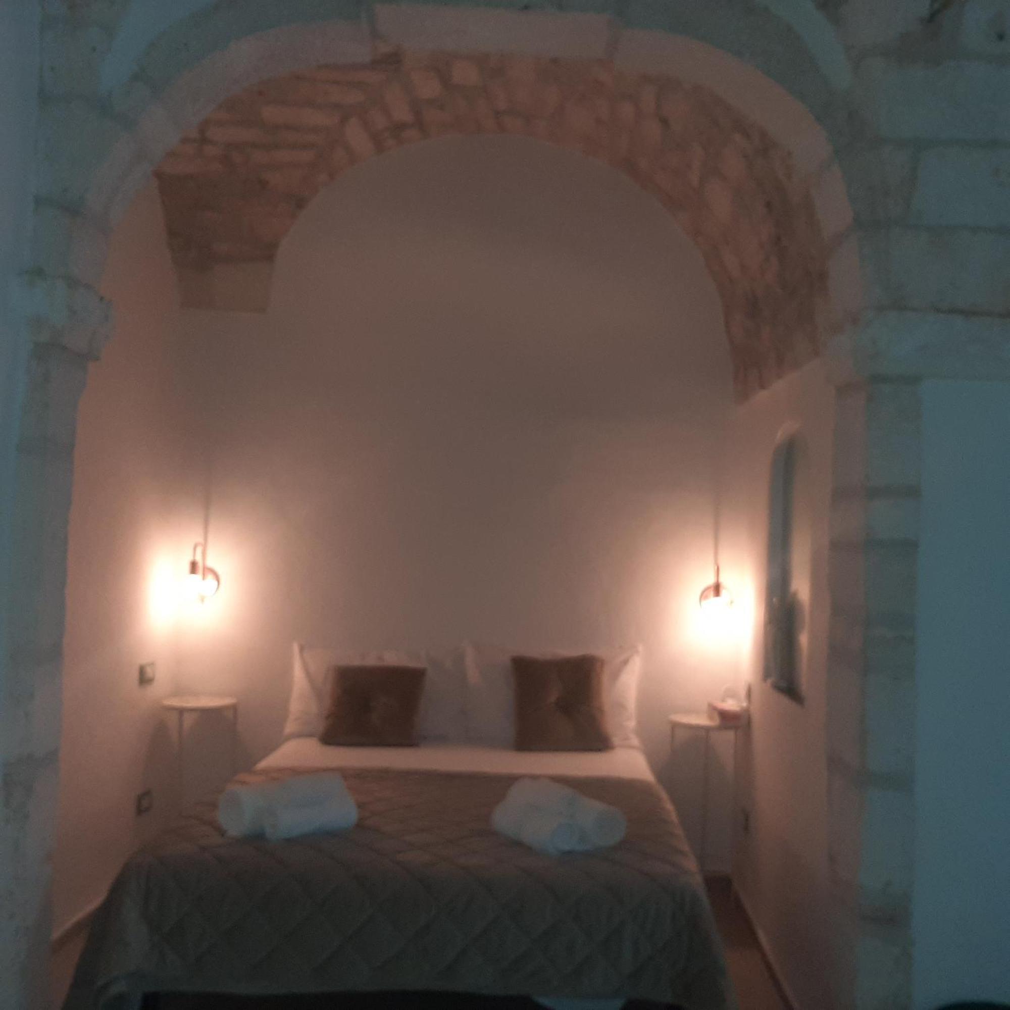 Dimora Lavinia Casa Vacanze Centro Storico Ostuni Exterior foto