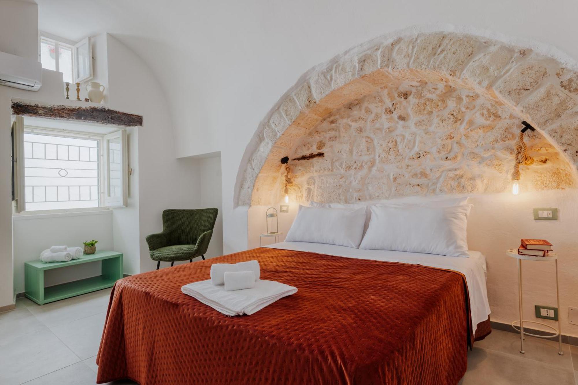 Dimora Lavinia Casa Vacanze Centro Storico Ostuni Exterior foto