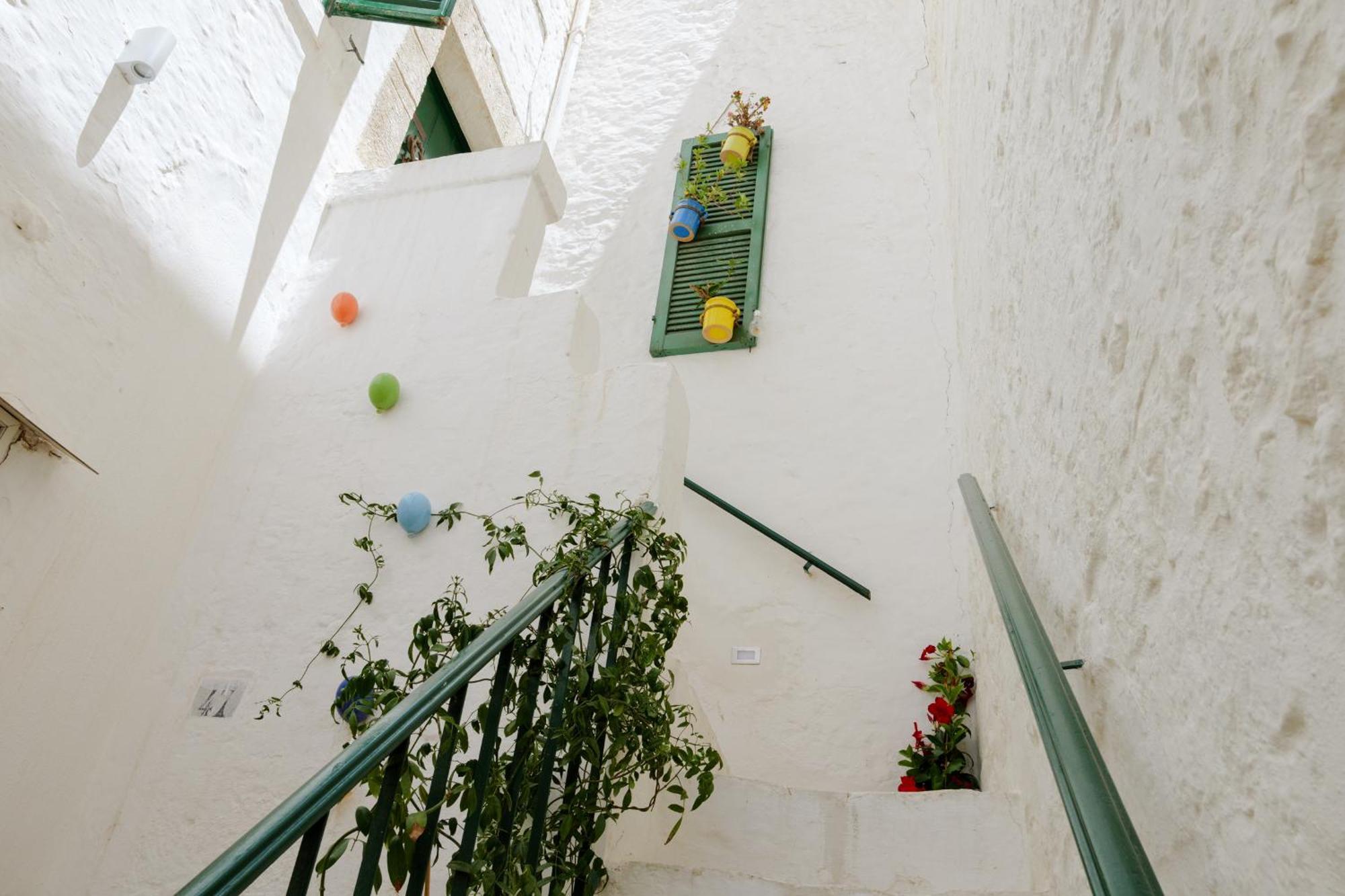 Dimora Lavinia Casa Vacanze Centro Storico Ostuni Exterior foto